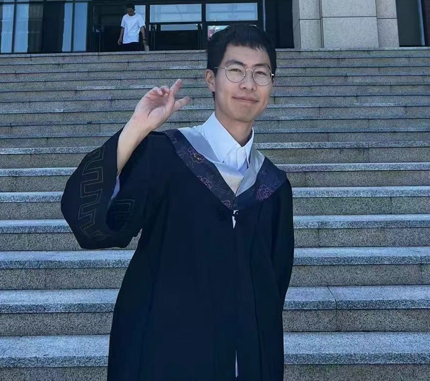 25 刘潜.jpg